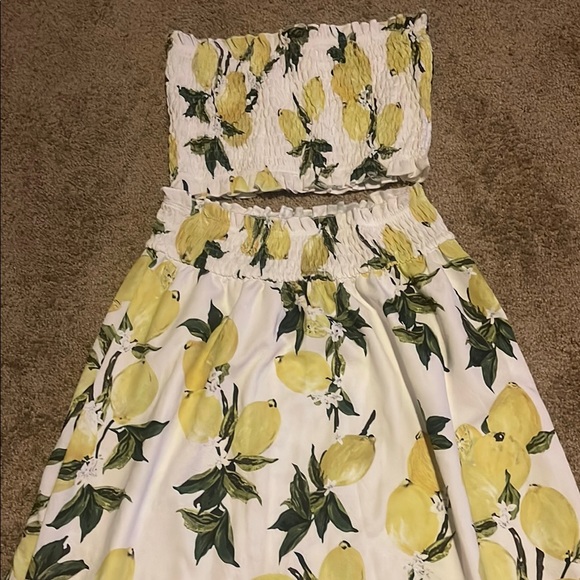Lemon Print Two-Piece Set - Picture 2 of 3